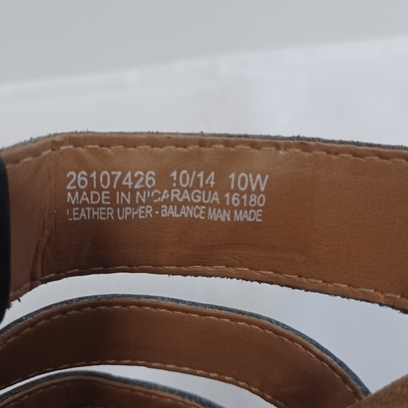 Clarks collection  leather sandals size 10w - Picture 11 of 11